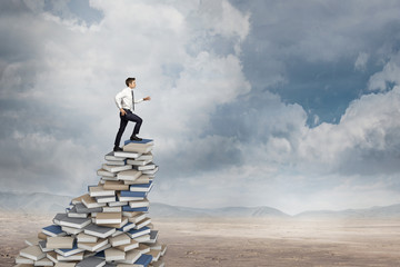 一个新人该如何做好房产中介？